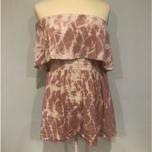 Super cute dress strapless tie dye look